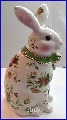 Royal Albert Old Country Roses Seasons Of Color Bunny Rabbit Some Crazing