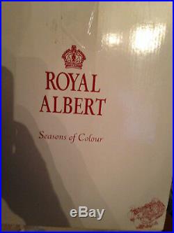 Royal Albert Old Country Roses Seasons of Color Santa in Sleigh Soup Tureen ++++