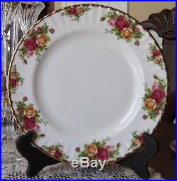 Royal Albert Old Country Roses Service for 8 (40 pieces) 5 Piece Place Settings