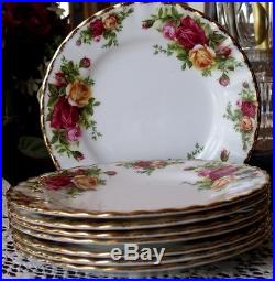 Royal Albert Old Country Roses Service for 8 (40 pieces) 5 Piece Place Settings
