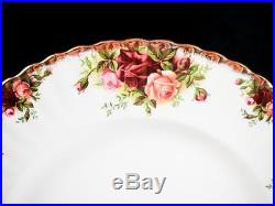 Royal Albert Old Country Roses Set 12 Dinner Plates England