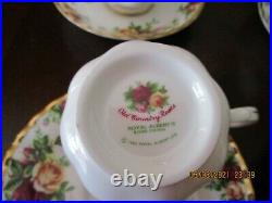 Royal Albert Old Country Roses Set Of 4 Cup/saucer & Sugar Bowl New No Box