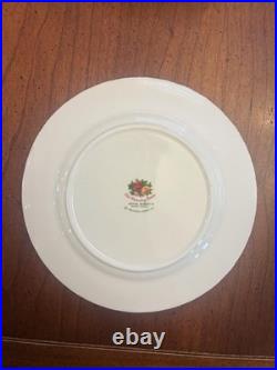 Royal Albert Old Country Roses Set of 4 Place Settings