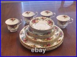 Royal Albert Old Country Roses Set of 4 Place Settings