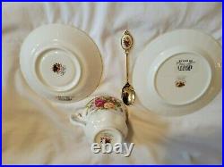 Royal Albert Old Country Roses Set of 4 Tea Cups, Saucer Spoons & Dessert Plates