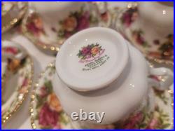 Royal Albert Old Country Roses Six Cup & Saucer Sets