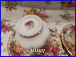 Royal Albert Old Country Roses Six Cup & Saucer Sets
