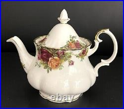 Royal Albert Old Country Roses Small 2-cup Teapot, England, Excellent Condition
