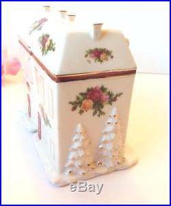 Royal Albert Old Country Roses Snowy Toy Bake Shop Bakery Light House Night Deco