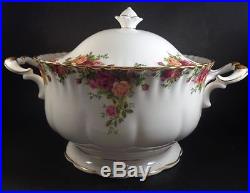 Royal Albert Old Country Roses Soup Tureen 1962 England Mark