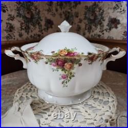 Royal Albert Old Country Roses Soup Tureen w Lid 22K Gold Trim 1962 England Vtg