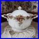 Royal_Albert_Old_Country_Roses_Soup_Tureen_w_Lid_22K_Gold_Trim_1962_England_Vtg_01_tokx