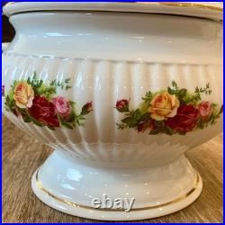 Royal Albert Old Country Roses Soup or Vegetable Tureen with Lid Fine Bone China Royal Albert Old Country Roses Soup or Vegetable Tureen with Lid Fine Bone China