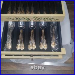 Royal Albert Old Country Roses Stainless gold accent Flatware