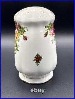 Royal Albert Old Country Roses Sugar / Powdered Sugar Shaker Sifter Rare HTF