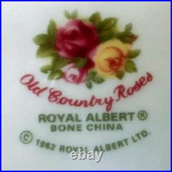 Royal Albert Old Country Roses Sweet Meat Dishes. Oval, Rectangular, and Square Royal Albert Old Country Roses Sweet Meat Dishes. Oval, Rectangular, and Square