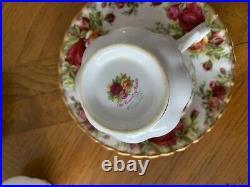 Royal Albert Old Country Roses, Tea / Coffee Service, 43 Pieces