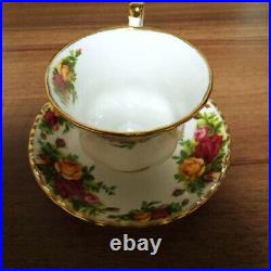 Royal Albert Old Country Roses Tea Cup and Saucer