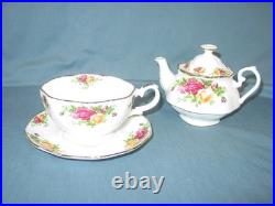 Royal Albert Old Country Roses Tea For One Teapot Oversize Cup