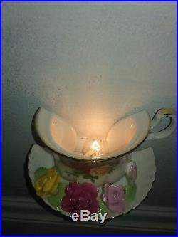 Royal Albert, Old Country Roses Tea Pot 2 Cups 2 Sauc Nite Light Sn Globe Candle