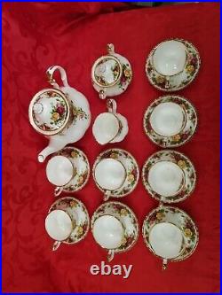 Royal Albert Old Country Roses Tea Pot 8 Tea Cup Sugar Creamer