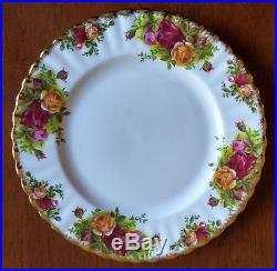 Royal Albert Old Country Roses Tea Service for Six 29 pieces Royal Albert Old Country Roses Tea Service for Six 29 pieces