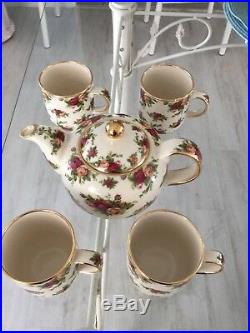 Royal Albert Old Country Roses Tea Set