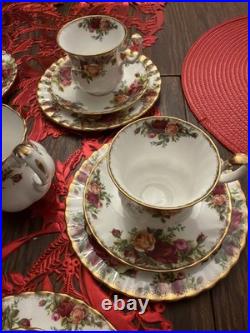 Royal Albert Old Country Roses Tea Set 19pc Service for 5 MINT Made in England