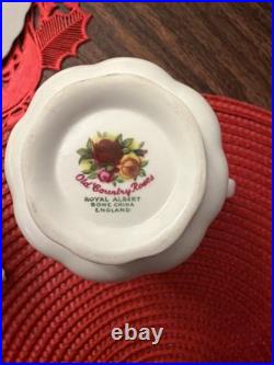 Royal Albert Old Country Roses Tea Set 19pc Service for 5 MINT Made in England