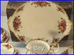 Royal Albert Old Country Roses Tea Set 22 Pieces