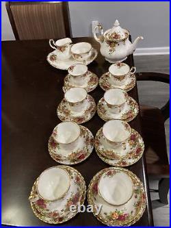 Royal Albert Old Country Roses Tea Set For 8 With Teapot, sugar bowl, creamer