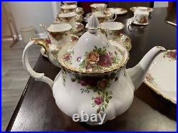 Royal Albert Old Country Roses Tea Set For 8 With Teapot, sugar bowl, creamer