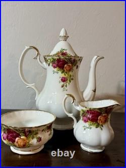 Royal Albert Old Country Roses Tea Set Teapot Sugar + Creamer 6 Cups Saucers