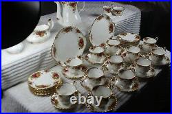 Royal Albert Old Country Roses Tea Set, excellent condition. 49 piece's