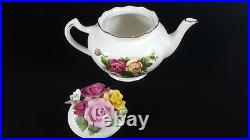Royal Albert Old Country Roses Teapot