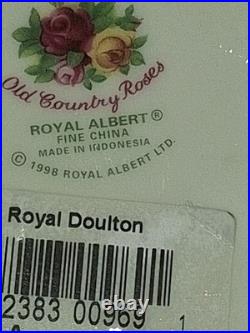 Royal Albert Old Country Roses Teapot 1998 Classic Fine Bone China Gold Trim