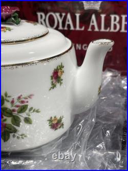 Royal Albert Old Country Roses Teapot, 2 cups set