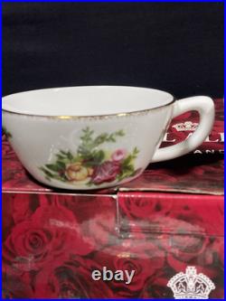 Royal Albert Old Country Roses Teapot, 2 cups set