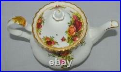 Royal Albert Old Country Roses Teapot 4 Cup