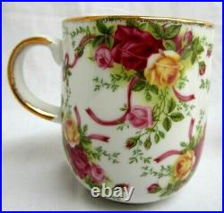 Royal Albert. Old Country Roses. Teapot & 4 Mugs / Cups. Mint
