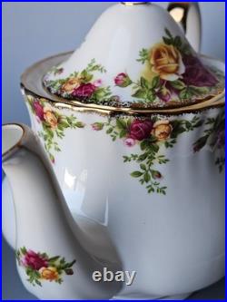 Royal Albert Old Country Roses Teapot Creamer Sugar Bowl Set Bone China England
