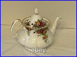 Royal Albert Old Country Roses Teapot ENGLAND NEW