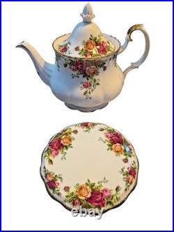 Royal Albert Old Country Roses Teapot Large 42 Oz With Trivet