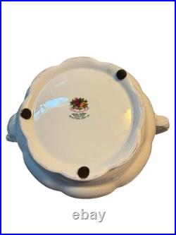 Royal Albert Old Country Roses Teapot Large 42 Oz With Trivet