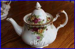 Royal Albert Old Country Roses Teapot & Lid, Lidded Sugar Bowl & Creamer