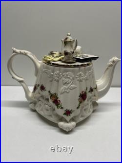 Royal Albert Old Country Roses Teapot Paul Cardew Design Artist's Palette Large Royal Albert Old Country Roses Teapot Paul Cardew Design Artist's Palette Large