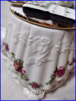 Royal Albert Old Country Roses Teapot Paul Cardew Design Artist's Palette Large