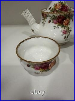 Royal Albert Old Country Roses Teapot Set