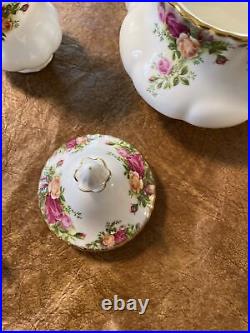 Royal Albert Old Country Roses Teapot Sugar Bowl Creamer Set displayed only New