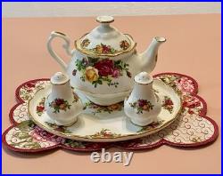 Royal Albert Old Country Roses Teapot Tea Pot Salt & Pepper Serving Tray Set